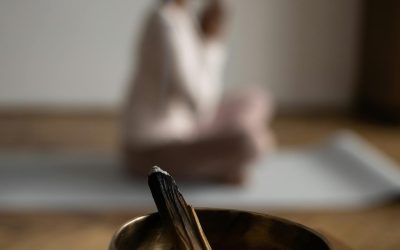 🔥 Le feu intérieur : comprendre Tapas, la discipline sacrée du yoga
